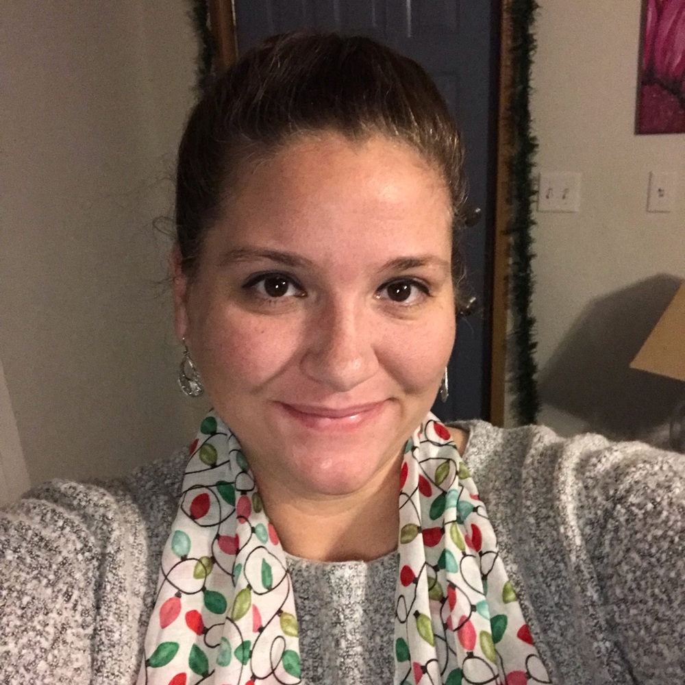 Meet your Posher, Stephanie